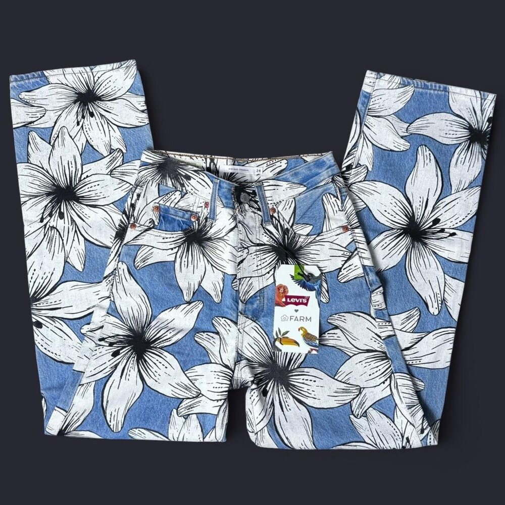 Limited Edition Levi's X Farm Ribcage Cropped Women's Jeans 24x28 // BNWT